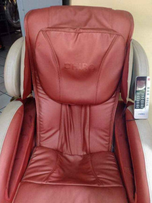 HIRO Massage Chair