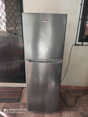 Fujidenzo Ref RDD 60 cu.ft. Two door