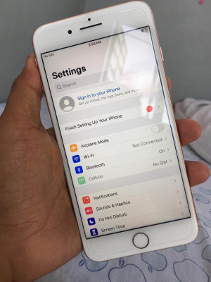 IPHONE 8PLUS 64GB FACTORY UNLOCK MAKINIS