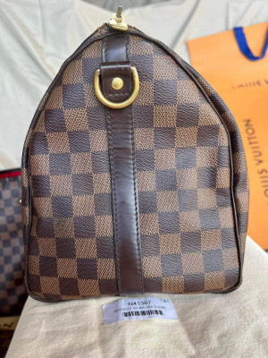 Louis Vuitton Damier Ebene Bandolier 30