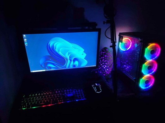 Rush i5 7th Gen System Unit