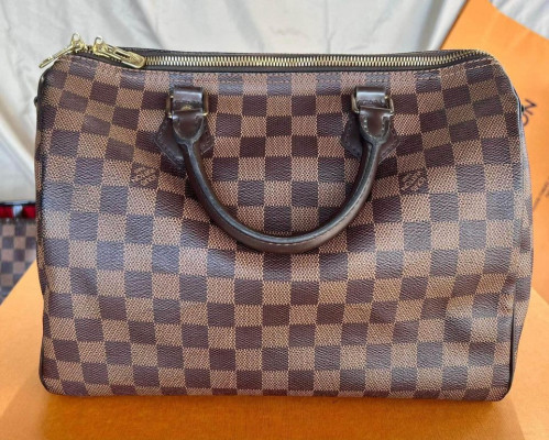 Louis Vuitton Damier Ebene Bandolier 30