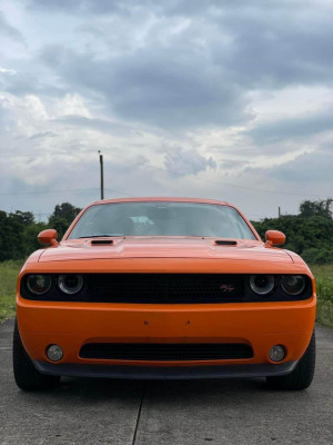 2012 Dodge challenger