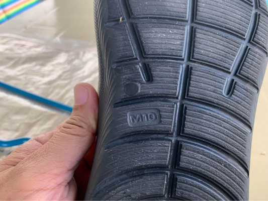 Under armour sandals size 10