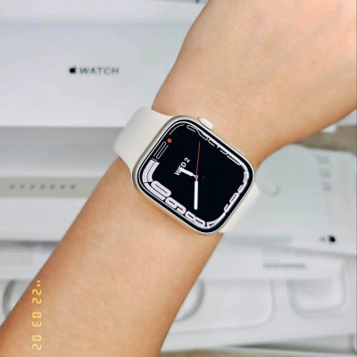 Apple watch series 7 starlight 41mm