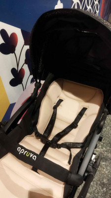 apruva keiryo lightweight stroller
