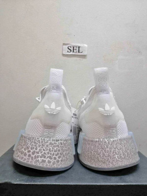 ADIDAS NMD_R1 SPECTOO(CLOUD WHITE)
