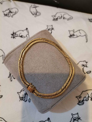 Saudi 18k gold bracelet japan style triple lock