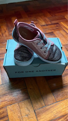 Toms Lenny Elastic Shoes for Girls