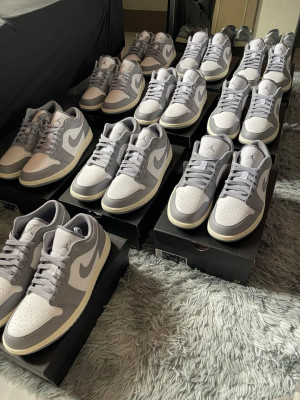 Jordan 1 Low Vintage Grey