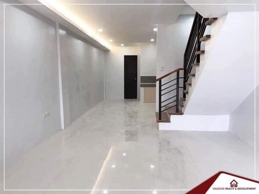 3 Bedroom Townhouse in Las Piñas