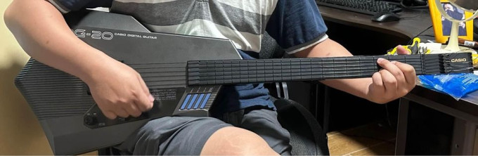 Casio DG 20 Digital Guitar 1987