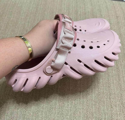 Crocs echo clog light pink