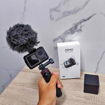 D J I Osmo Action Camera