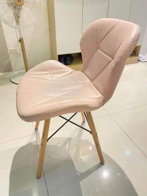 Pre-loved Nordic Pink Butterfly Chair