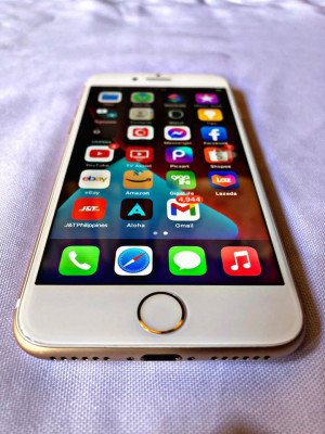 iPhone 7 Factory Unlocked