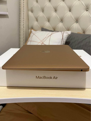 Macbook Air (M1, 2020) Gold 256GB with box and complete original accessories