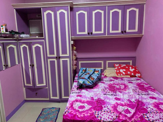 HOUSE & LOT FOR SALE