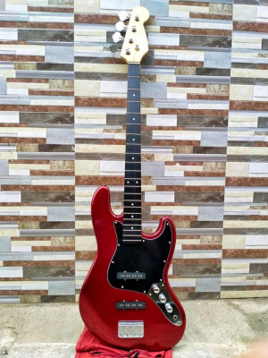 FS/FT: MIK jazz bass