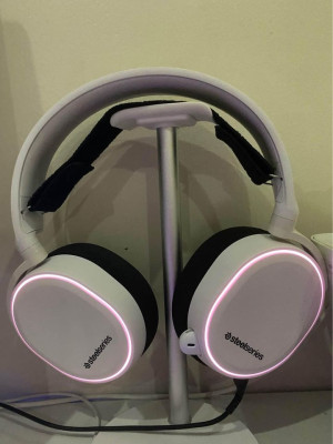 SteelSeries Arctis 5 White 2019 Edition Gaming Headset