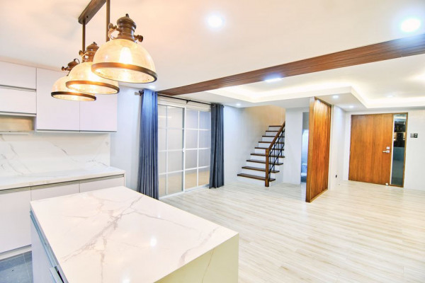 4 Bedroom House and Lot For Sale in Jubilation West Binan Laguna