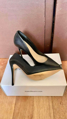 Aldo Stessy heels with Box