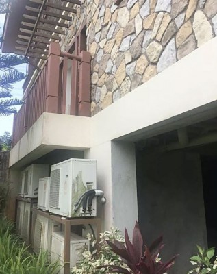 House and lot in Freesia Lane Hillside Tagaytay Highlands