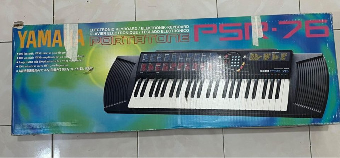Yamaha PS3-76