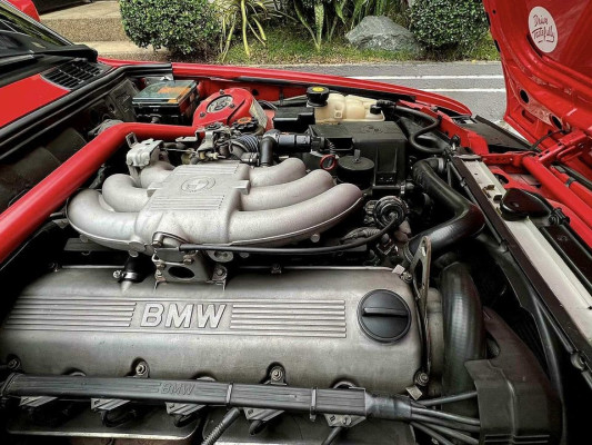 1990 BMW e30 325i wagon