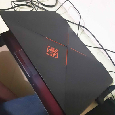 HP OMEN 15 CHEAPEST GAMING LAPTOP DUAL GRAPHICS