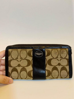 Coach Long Wallet Preloved