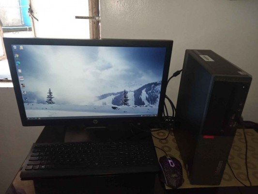 DESKTOP COMPUTER..RYZEN PRO WITH WINDOWS 10 PRO