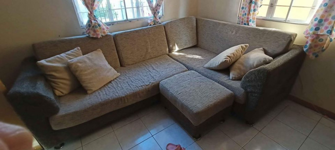 Second Hand Sofa set