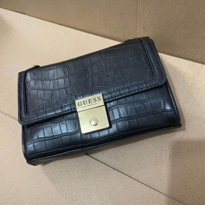 GUESS Sophie Wallet-on-a-String