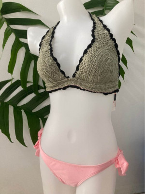 Swimsuits / Body cover up