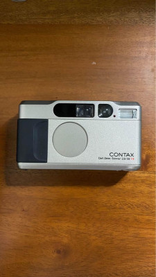 Digital Film Cameras (Contax T2, Olympus AF-1 Super)