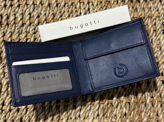 Bugatti Pure Leather Coin Wallet