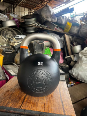 PROGRADE KETTLE BELLS AND OTHER GYM EQUIPMENTS