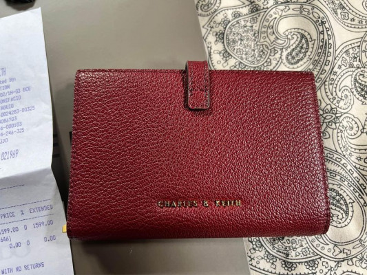 Charles & Keith Medium Wallet in Deep Red