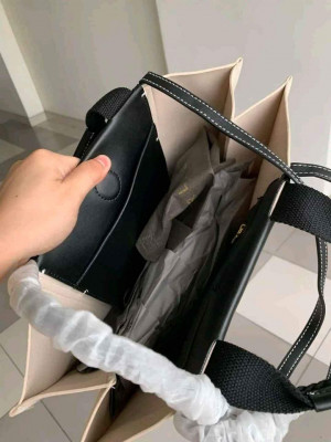CHARLES AND KEITH TOTE BAG