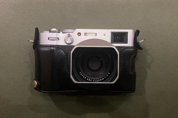 Fujifilm X100V