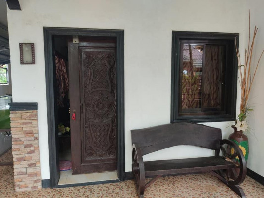 FOR SALE HOUSE AND LOT