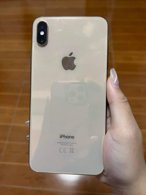 Iphone xsmax Gold