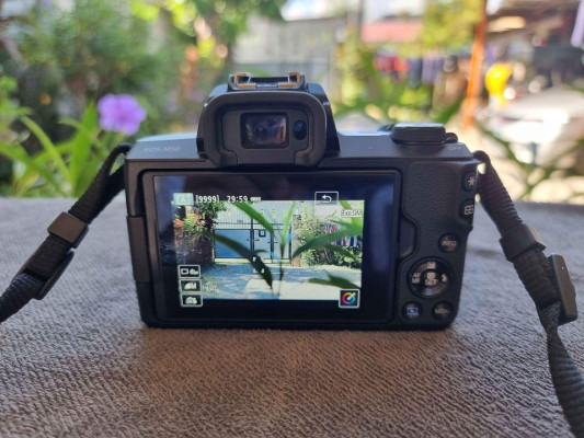 Canon M50 Mirrorless Camera For Sale