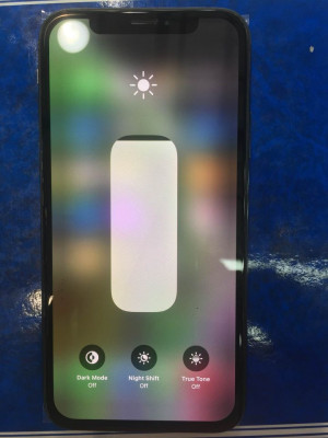 iPhone xs 256GB Factory Unlocked