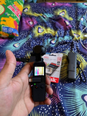 DJI OSMO POCKET 1 Great for (MOTOVLOG)
