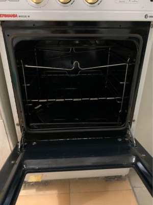 La Germania Two-Burner Oven Electric Range