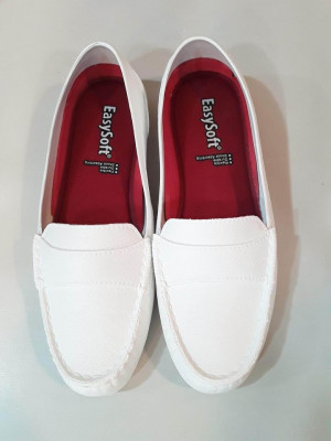 Easy Soft White for Women