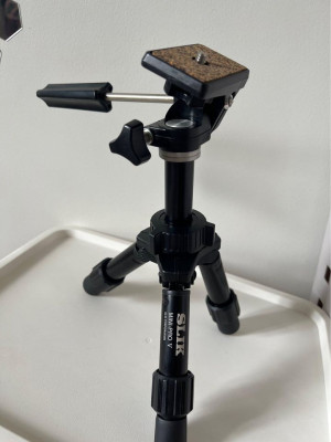 Fujifilm X-T200 Mirrorless