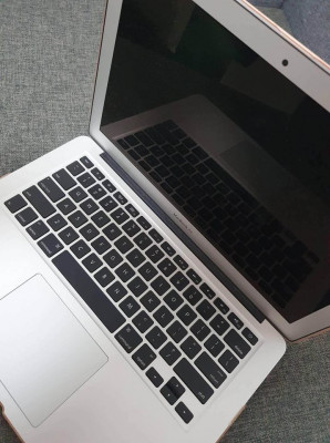 Macbook Air 13-inch